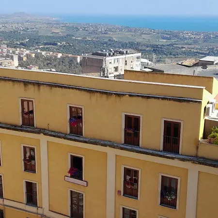 Terrazze Di Montelusa فندق مبيت وإفطار