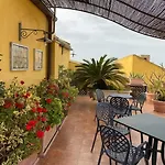 Terrazze Di Montelusa B&B